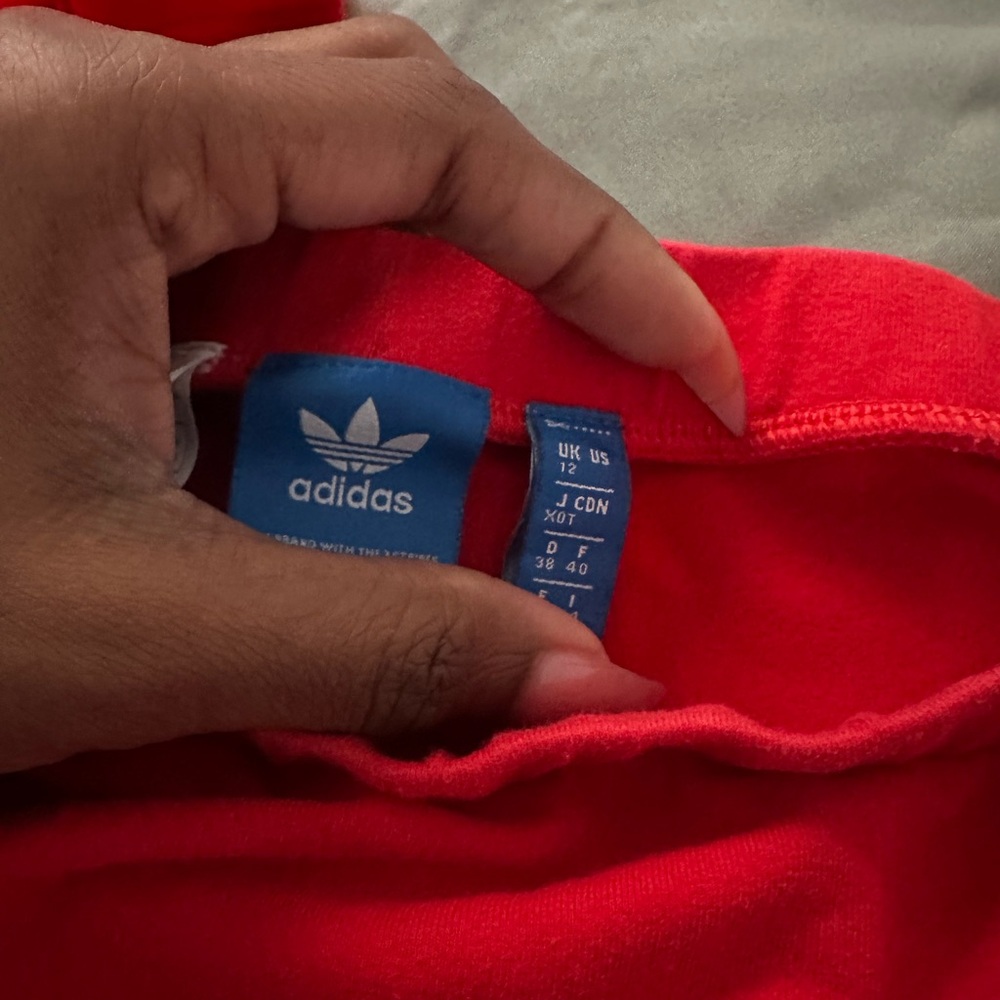 Adidas Crop top & Leggings - Picture 5 of 5